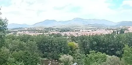 Camping De Besalú